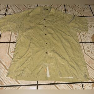 Tommy Bahama Textured Leaf Pattern Shirt in Olive